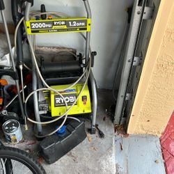 Ryobi Pressure Machine