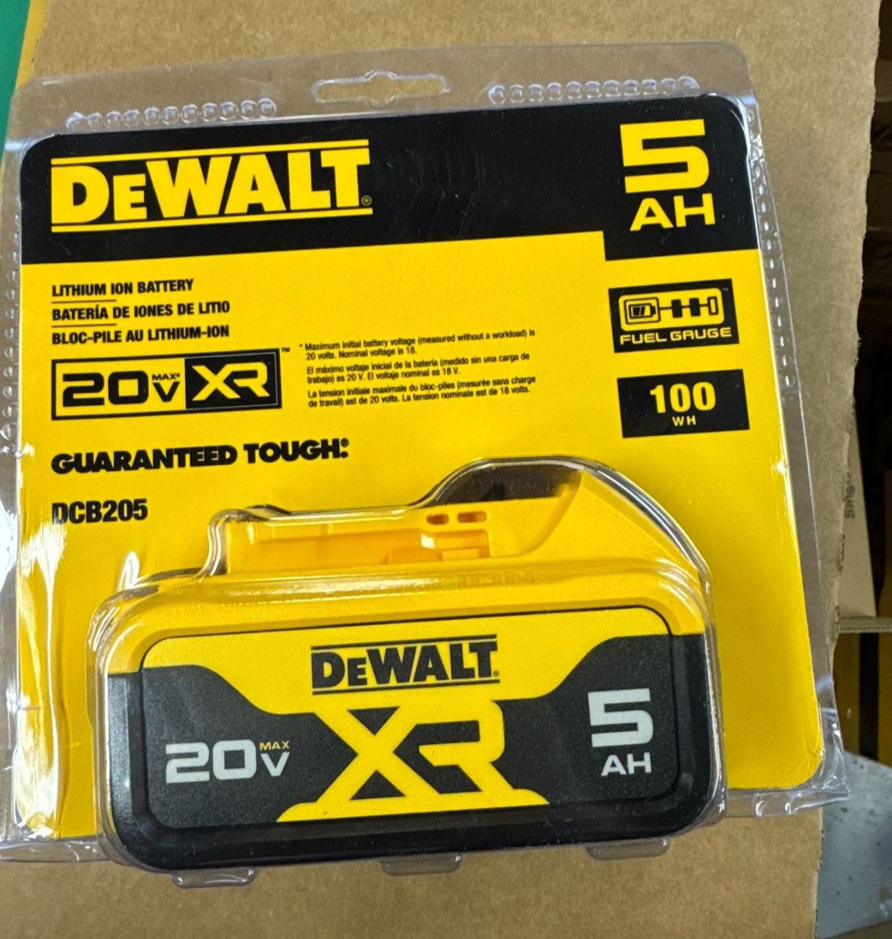 DeWalt DCB205 20V MAX XR Premium Lithium-Ion 5.0Ah Battery Pack