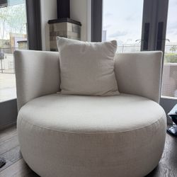 Modern Oversized Swivel Lounge Chairs – Set of 2