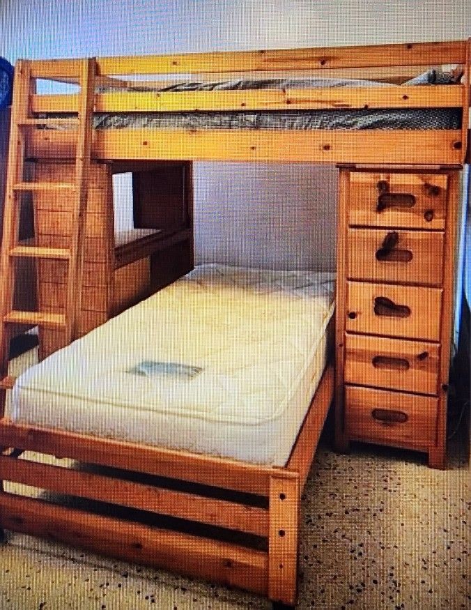 Bunk Bed ..great Condition For $220