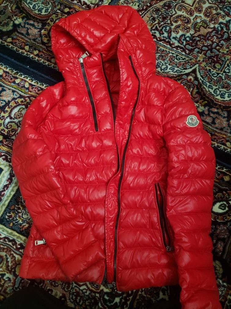Moncler Size S