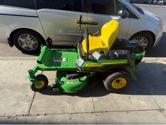 Z315E 42 in. 20 HP Gas Dual Hydrostatic Zero Turn Riding Lawn Mower like new $3600 firm