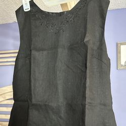 New Medium Linen Black Shirt. SALE Only $10  🍀