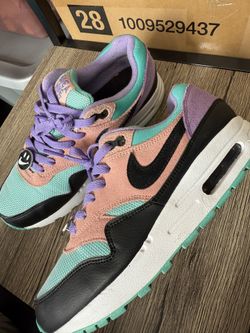 Have A Nike Day AM1