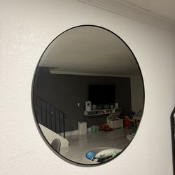 Round Large Mirror 