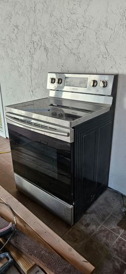 Elctric stove