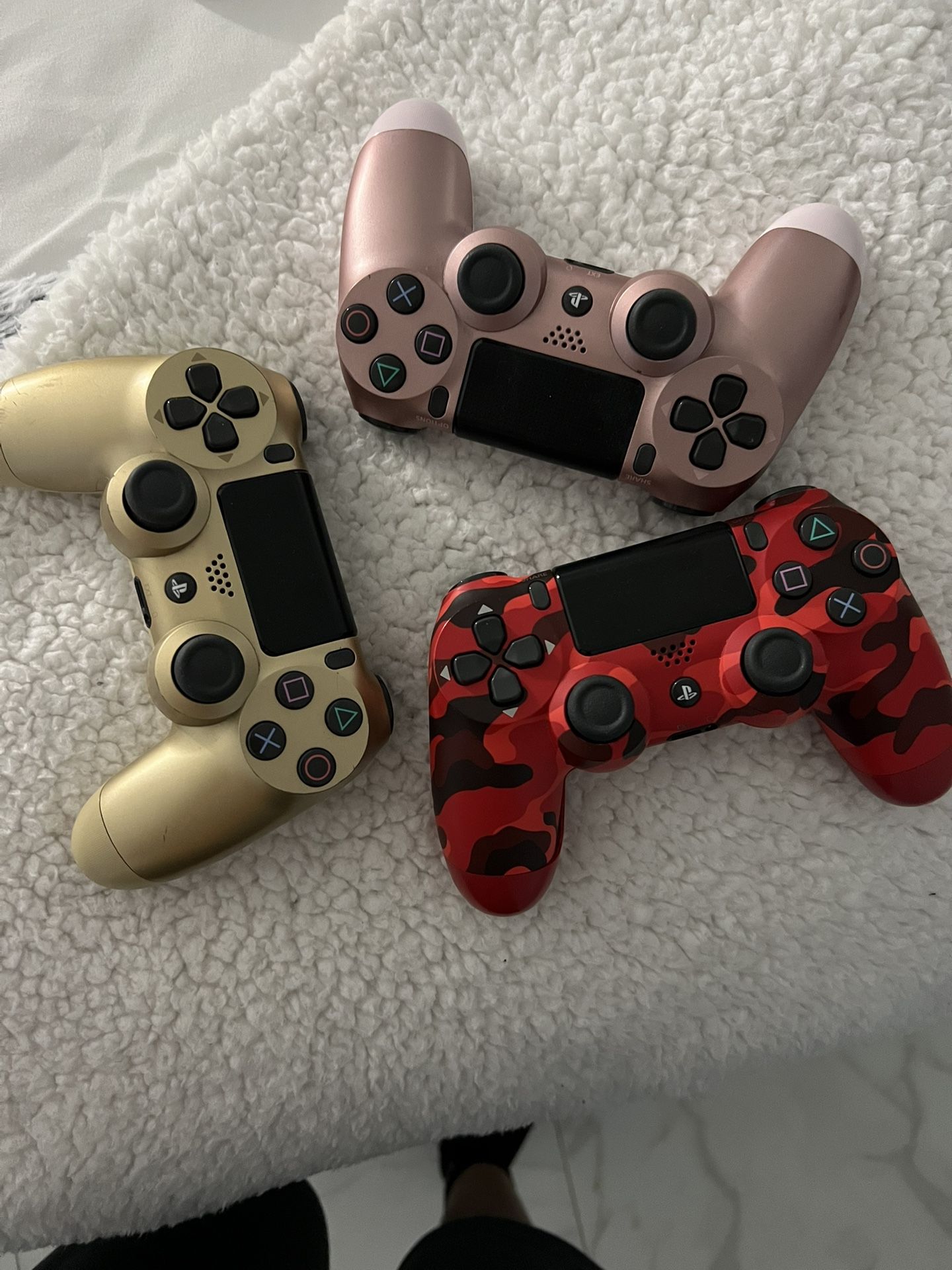 ps4 controllers