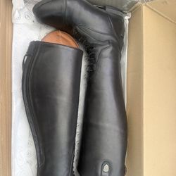 Black Ovation Leather English Field Boot