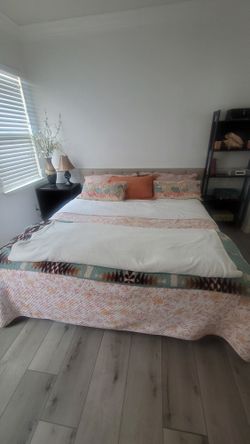 King Size Bed 