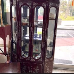 China Cabinet (Pearl Engraved)