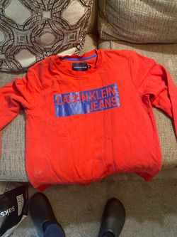 Calvin Klein crew neck large