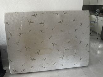 Full Size Memory Foam Mattress For Sale!