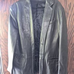  black leather blazer,