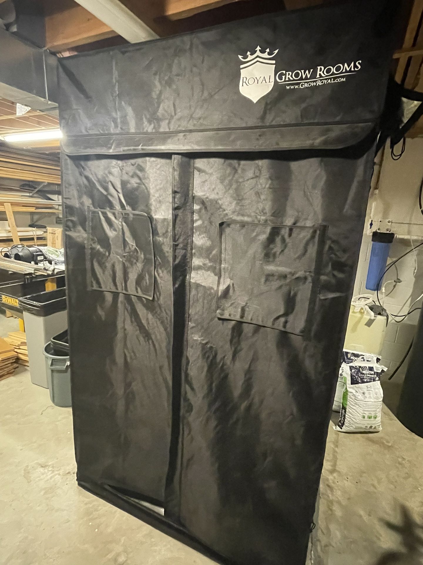 4x4 Grow Tent