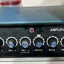 J W Davis Amplifier Model 040