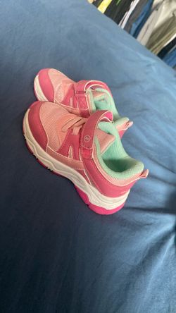 Girls Shoes