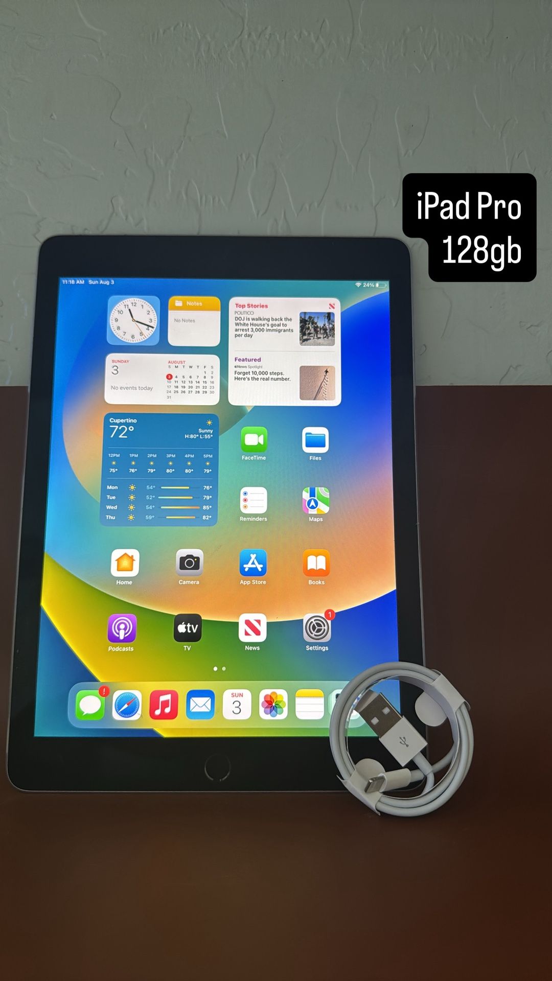 iPad Pro 128gb. Like New And Unlocked!
