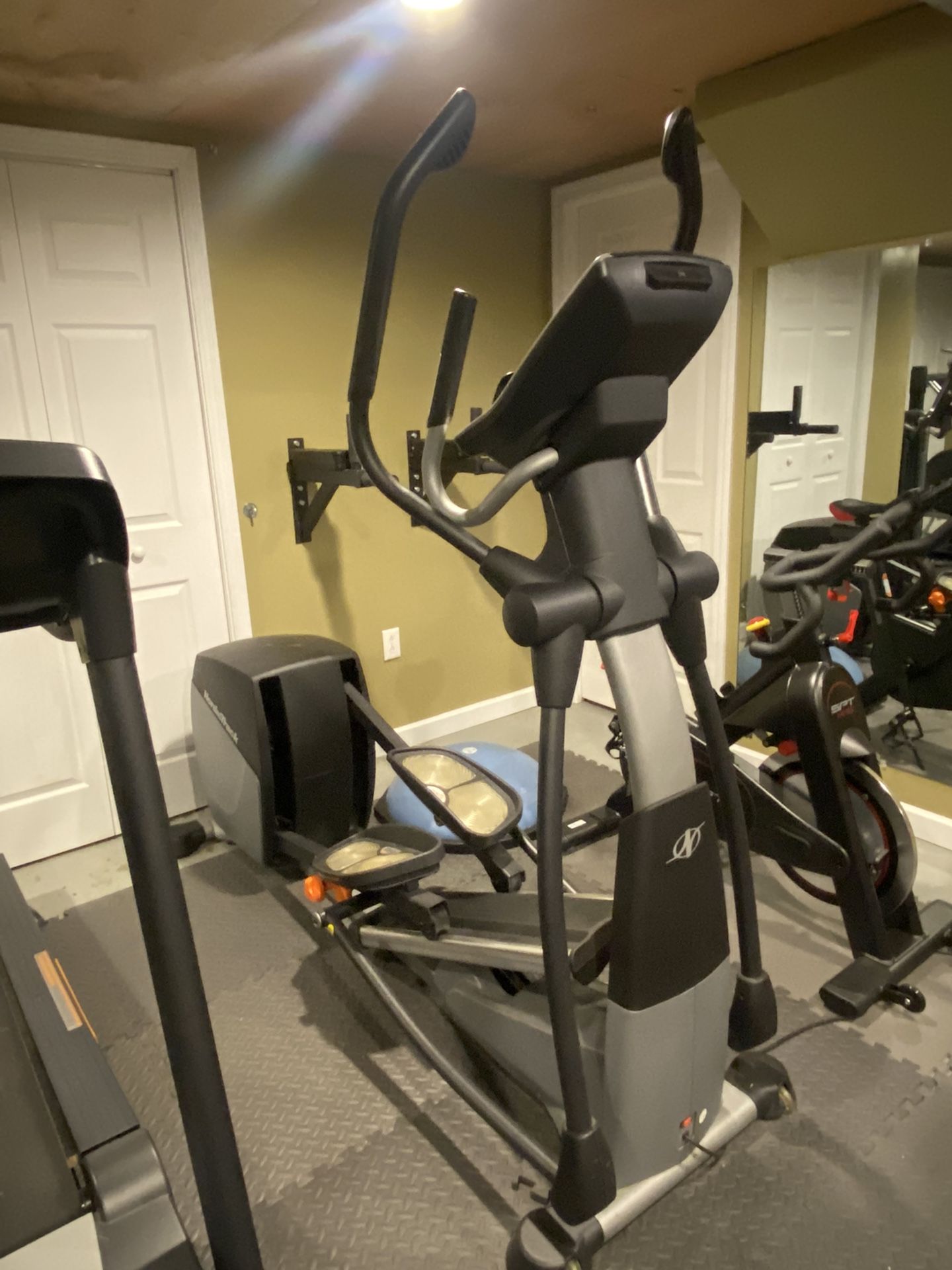 NordicTrack Audiostrider 990 Pro Elliptical