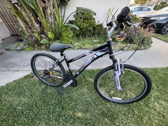Schwinn Sidewinder Girls 24”