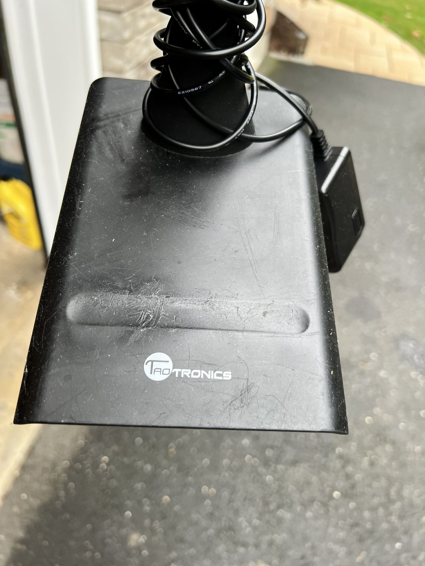 Taotronics Adjustable Setting Touch Light