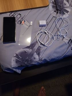 Samsung S25.