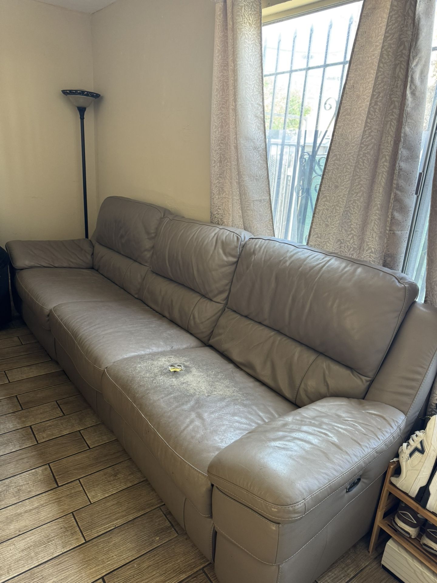leather recliner couch