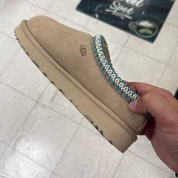 UGGS TASMAN (LIMITED EDITION)