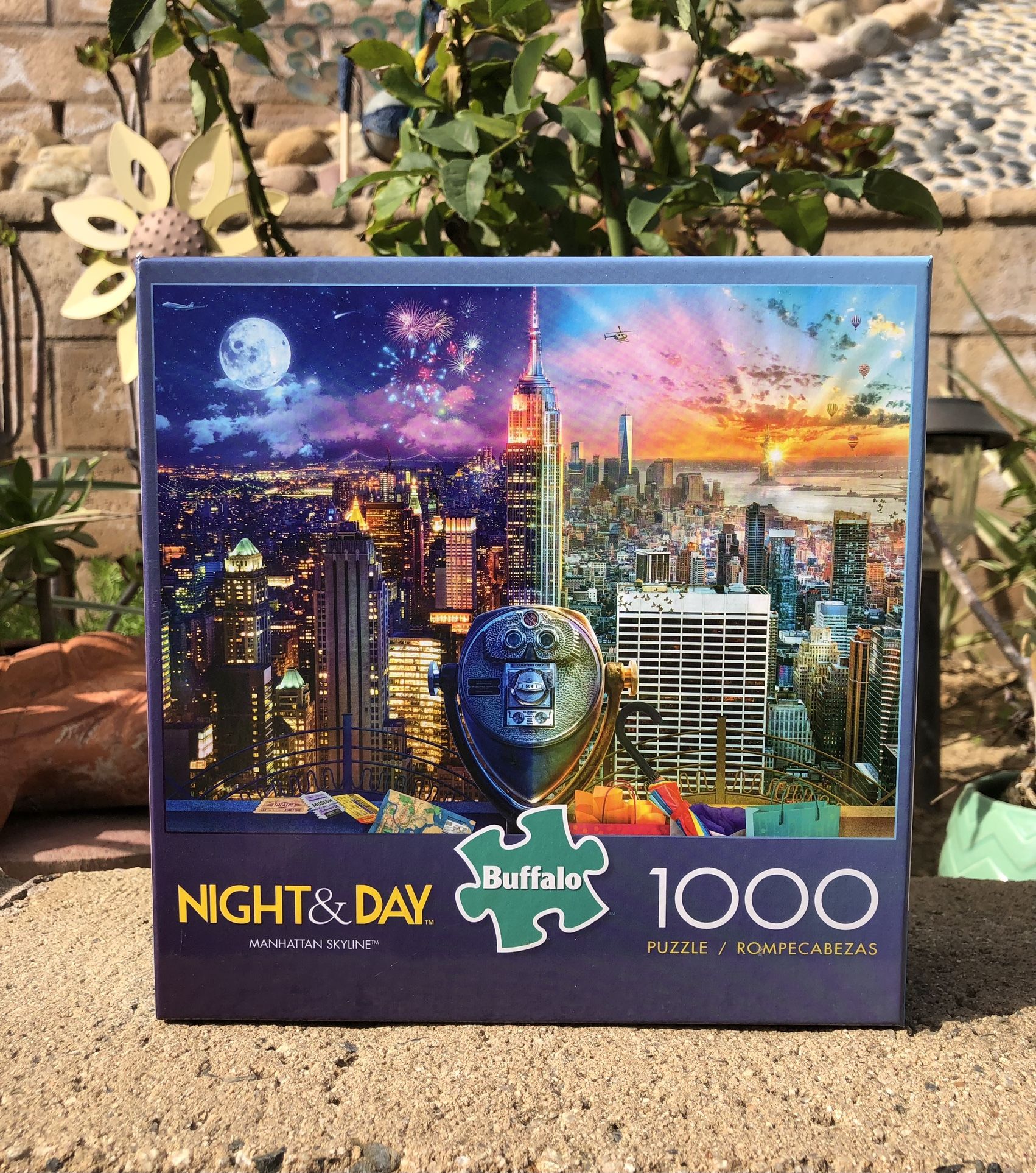 Night & Day Manhattan Skyline 1000 Puzzle