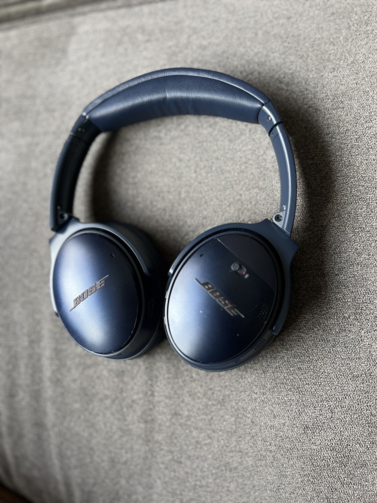 Bose Quite Comfort Headphones