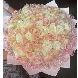 Arrangement Flowers, Roses 