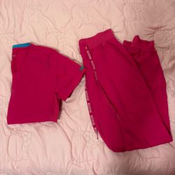 MEDCOUTURE Scrub Set