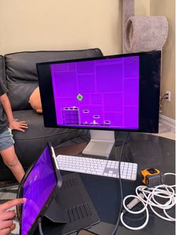 Apple monitor