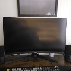 ASUS VG32VQ1B (32", 1440p, 144Hz curved monitor)