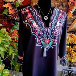 Floral Vintage Embroidery Blouse