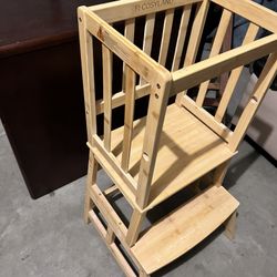 Toddler Standing Tower 