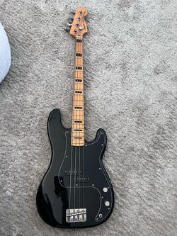 Fender squier 70s classic
