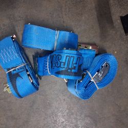 4 cargo.ratchet straps