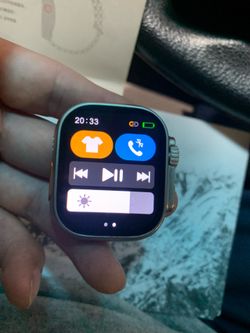 Apple Watch Ultra 2, 49mm titanium