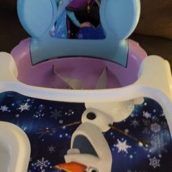 Frozen Eating Seat