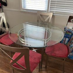 Kitchen Table W Chairs And Side Tables