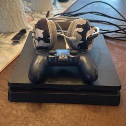 PS4 Slim