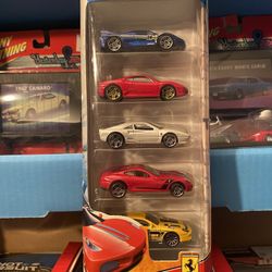 FERRARI 5 Pack  Hot Wheels ( Released 2010 )