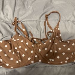 Polka dot Bikini