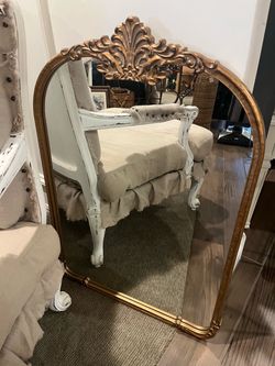 Large Gold Ornate Mirror