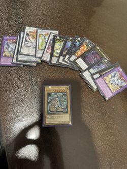 Blue Eyes White Dragon. Deck