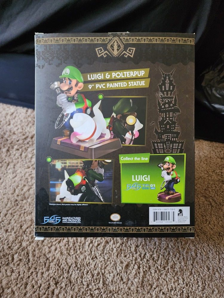 Luigi's Mansion 3 - Luigi & Polterpup 9 PVC Painted Statue