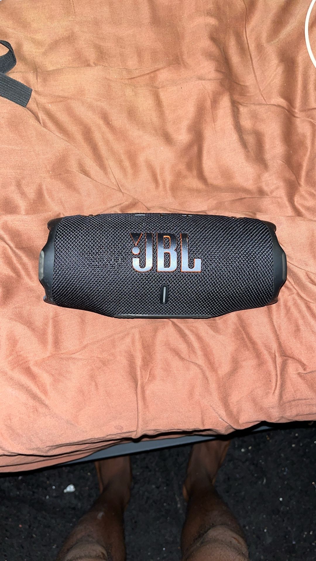 JBL charge 6 
