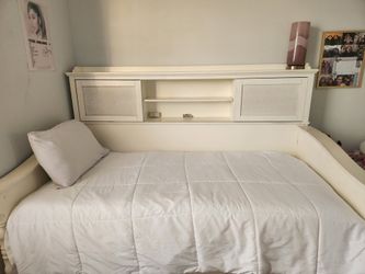 Twin bed frame
