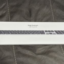Apple Magic Keyboard With Touch ID and Numeric Keypad