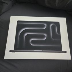 16-inch MacBook Pro with Apple M3 Pro Chip (Space Black), Comes With Bag And Hardshell Cover